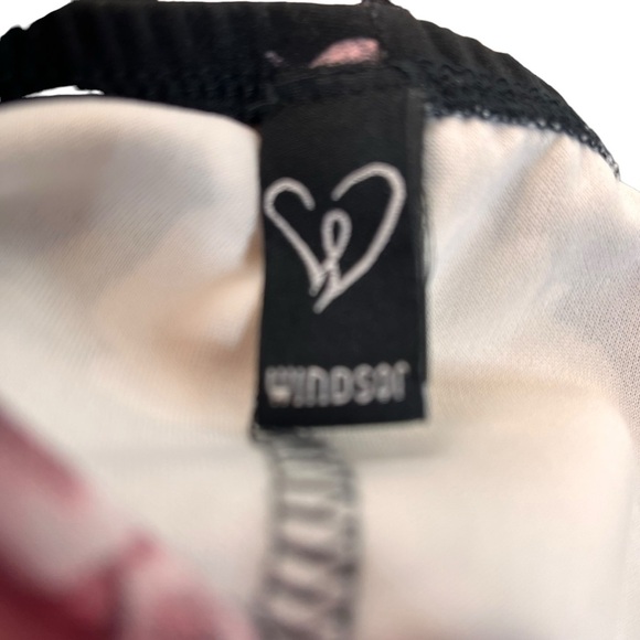 WOW STATEMENT DRESS! Floral print Waist Cut Out Dress size medium - Picture 3 of 3